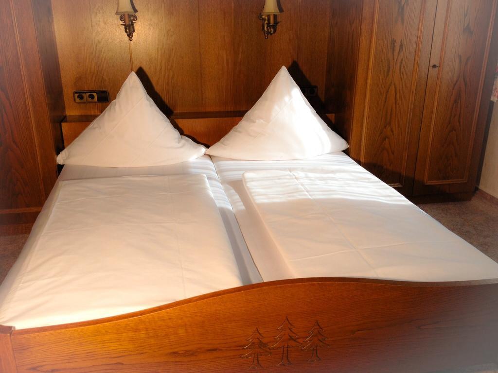 Schwarzwaldhotel / Вольфах Экстерьер фото